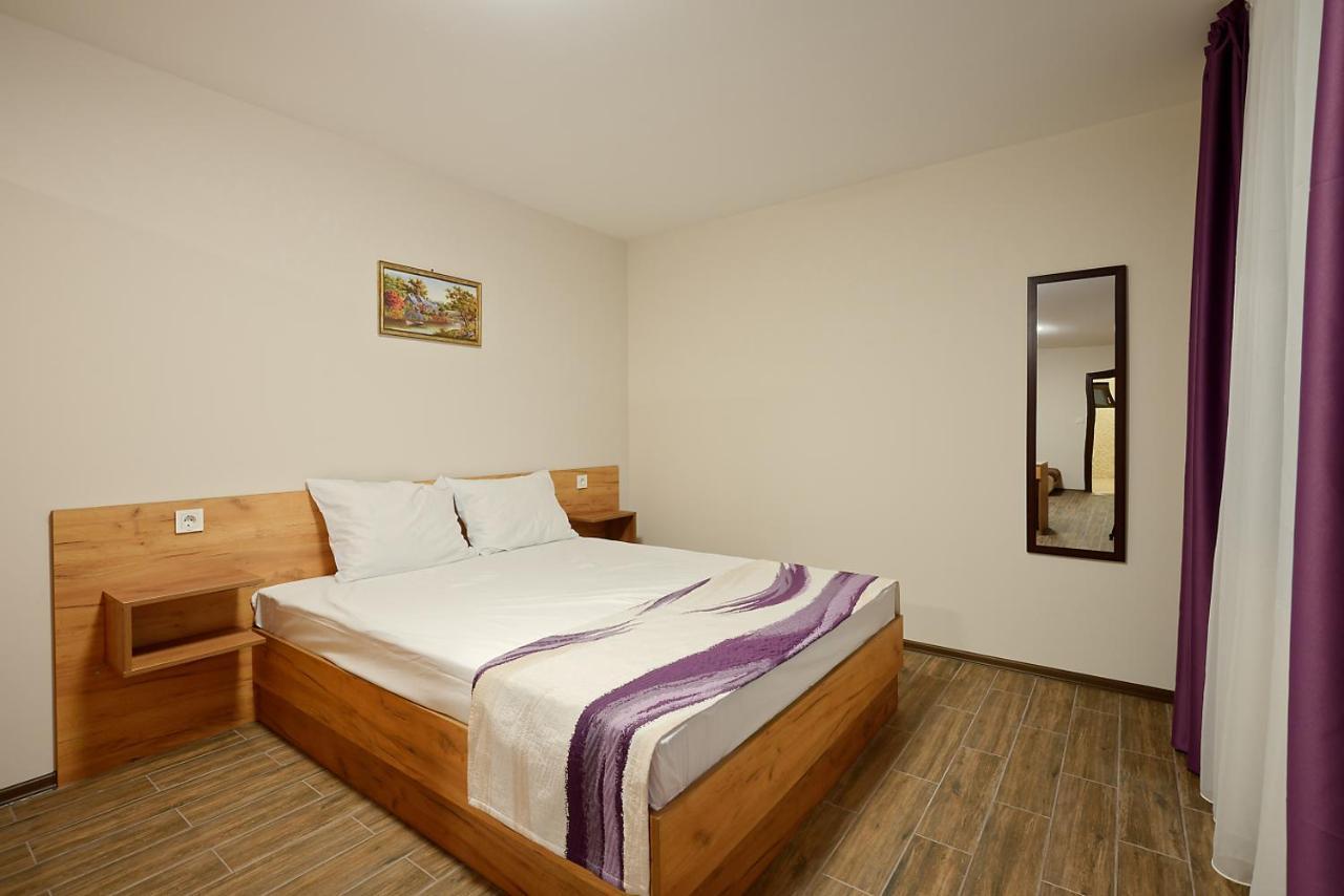 Комплекс Колонада Hotel Hisarya Exterior photo