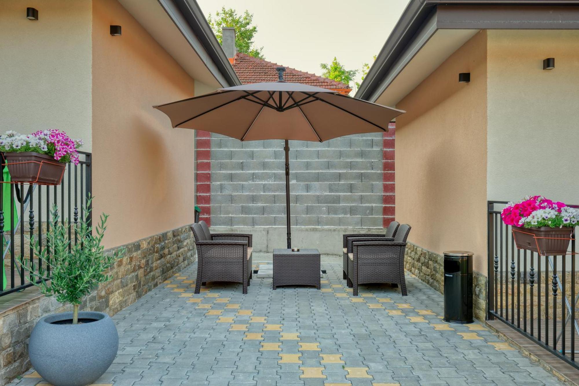 Комплекс Колонада Hotel Hisarya Exterior photo